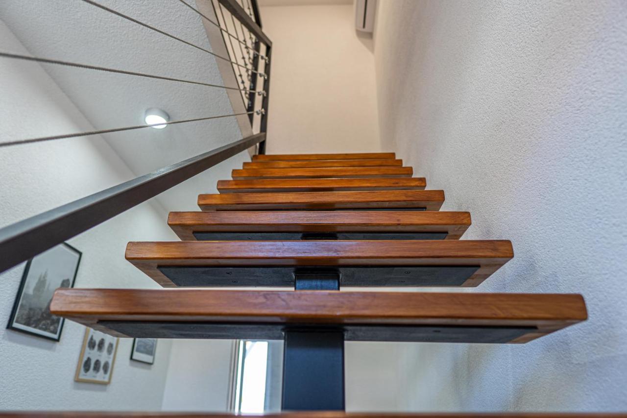 Su Casa - At Kastela Oldtown Apartment Exterior photo